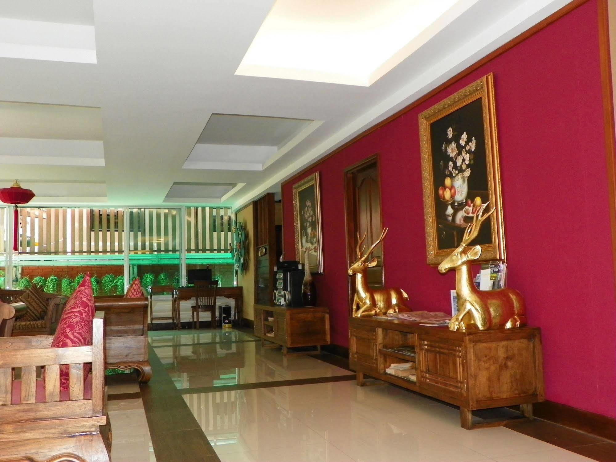 Baan Ngern Village Чиангмай Екстериор снимка